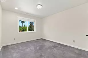 8328 SE Clatsop St, Happy Valley, OR 97086 - Photo 35