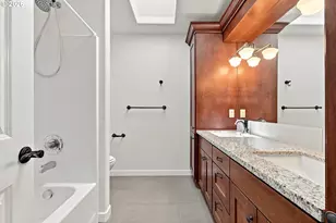 8328 SE Clatsop St, Happy Valley, OR 97086 - Photo 37