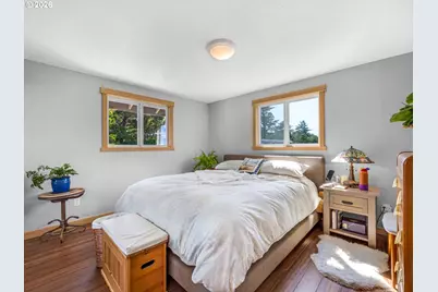 89610 Sea Breeze Dr, Warrenton, OR 97146 - Photo 19