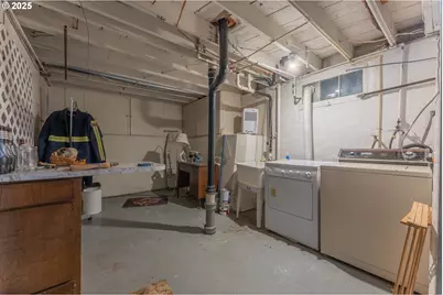 7532 N Heppner Ave, Portland, OR 97203 - Photo 23