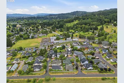 2361 Rollie Loop, Eugene, OR 97405 - Photo 43