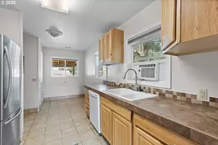 3037 SW Jay Ave, Pendleton, OR 97801 - Photo 15
