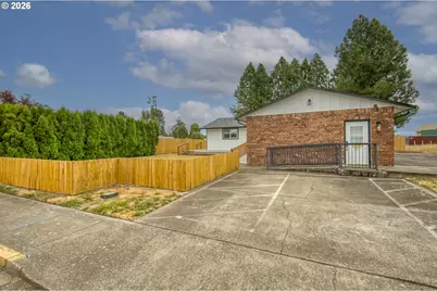 1656 NE McDaniel Ln, McMinnville, OR 97128 - Photo 27