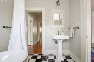 4811 NE 22nd Ave, Portland, OR 97211 - Photo 17