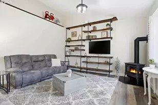 112 Summit View Ave, Salem, OR 97306 - Photo 17