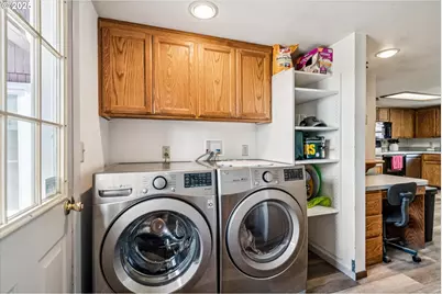 14604 Woodburn Monitor Rd, Woodburn, OR 97071 - Photo 21