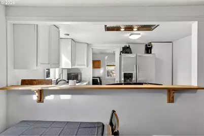 1744 NE 132nd Ave, Portland, OR 97230 - Photo 9