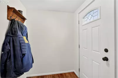 1744 NE 132nd Ave, Portland, OR 97230 - Photo 3