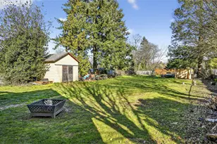 1744 NE 132nd Ave, Portland, OR 97230 - Photo 23