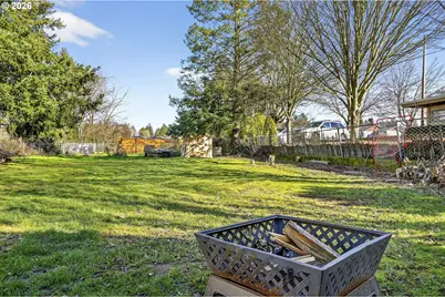 1744 NE 132nd Ave, Portland, OR 97230 - Photo 25