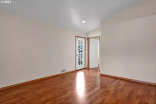 2155 9th St, Florence, OR 97439 - Photo 21