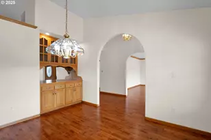 2155 9th St, Florence, OR 97439 - Photo 13