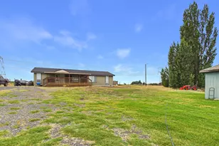 74674 Cain Ln, Irrigon, OR 97844 - Photo 3