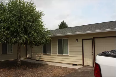 1833 NE Barberry Dr, Hillsboro, OR 97124 - Photo 3