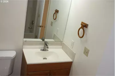 1833 NE Barberry Dr, Hillsboro, OR 97124 - Photo 21
