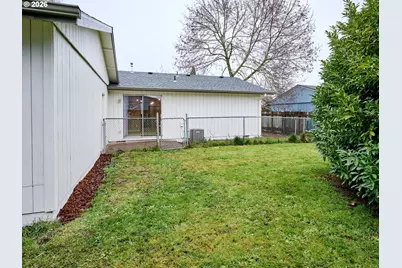 1106 Royalty Dr NE, Salem, OR 97301 - Photo 35