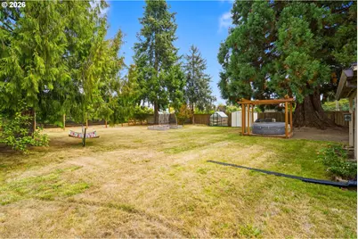 9460 SW Bayou Dr, McMinnville, OR 97128 - Photo 37