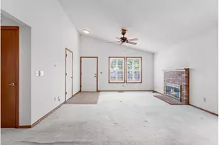 4715 SE 87th Ave, Portland, OR 97266 - Photo 9