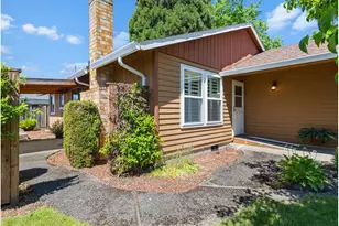 4715 SE 87th Ave, Portland, OR 97266 - Photo 3