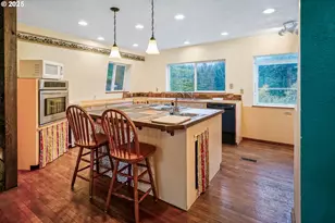 20125 McKillop Rd, Scotts Mills, OR 97375 - Photo 9