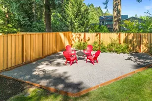 2832 NE Lorie Dr, Hillsboro, OR 97124 - Photo 39