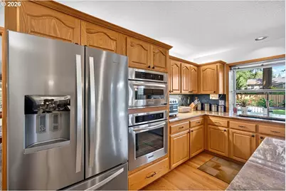 2832 NE Lorie Dr, Hillsboro, OR 97124 - Photo 7