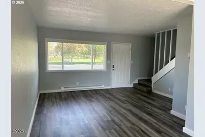 115 NE A St, Madras, OR 97741 - Photo 7