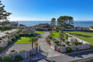 98686 Fox Dr, Brookings, OR 97415 - Photo 11