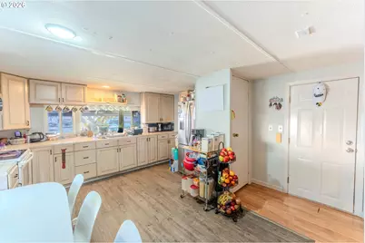 13201 NE 44th St #26, Vancouver, WA 98662 - Photo 7