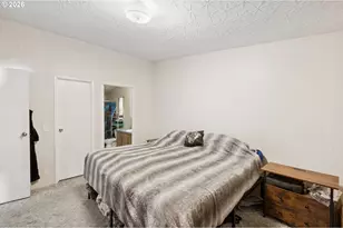 772 SW Livingston Pl, Troutdale, OR 97060 - Photo 19