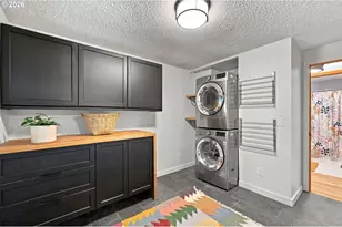 1324 SW Taylors Ferry Ct, Portland, OR 97219 - Photo 21