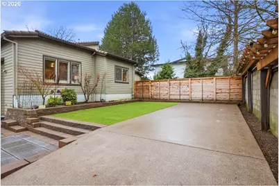 7704 SW Cresmoor Dr, Beaverton, OR 97008 - Photo 37