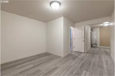 7704 SW Cresmoor Dr, Beaverton, OR 97008 - Photo 27