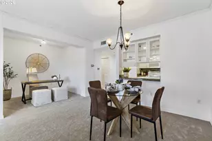 1132 SW 19th Ave, Portland, OR 97205 - Photo 9