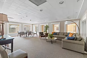 1132 SW 19th Ave, Portland, OR 97205 - Photo 31