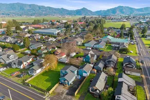 405 Evergreen Dr, Tillamook, OR 97141 - Photo 17