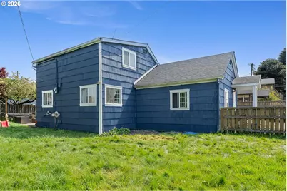 405 Evergreen Dr, Tillamook, OR 97141 - Photo 3