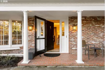 39 Hillshire Dr, Lake Oswego, OR 97034 - Photo 5