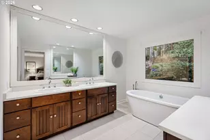 39 Hillshire Dr, Lake Oswego, OR 97034 - Photo 25