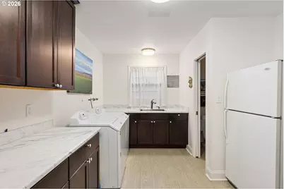 39 Hillshire Dr, Lake Oswego, OR 97034 - Photo 39