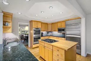 39 Hillshire Dr, Lake Oswego, OR 97034 - Photo 17