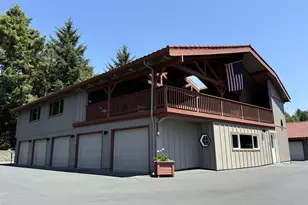 17744 N Hwy 101, Brookings, OR 97415 - Photo 35