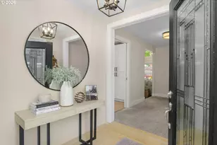 12225 SW Spring Ct, Portland, OR 97225 - Photo 3
