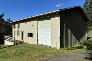 464 Homestead Dr, Myrtle Creek, OR 97457 - Photo 5