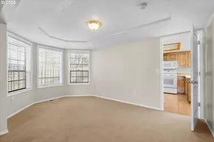 684 NE Terry Ct, Hillsboro, OR 97124 - Photo 19