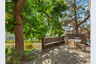 2018 Steele Rd, The Dalles, OR 97058 - Photo 29