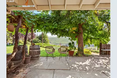 2018 Steele Rd, The Dalles, OR 97058 - Photo 27