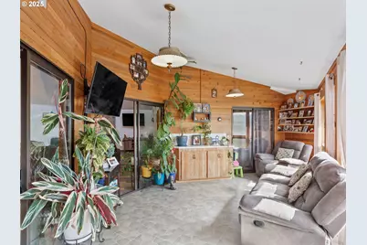 2018 Steele Rd, The Dalles, OR 97058 - Photo 13