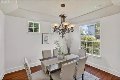 4473 NW Oxbridge Dr, Portland, OR 97229 - Photo 13