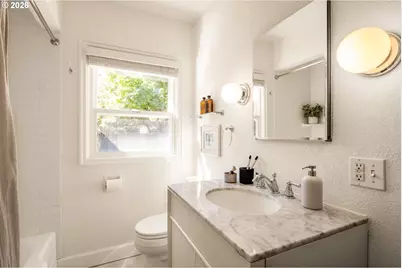 4772 N Amherst St, Portland, OR 97203 - Photo 17